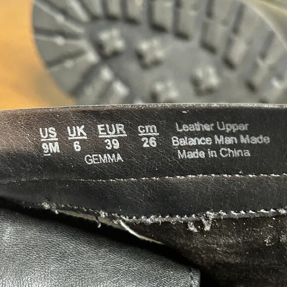 Zodiac Boots Size 9 Gemma Side Zip Chic Cool Leather Buckle Goth Emo Lug Sole - Picture 11 of 11